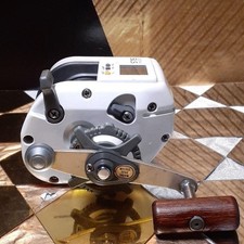 Moulinet d'appât numérique