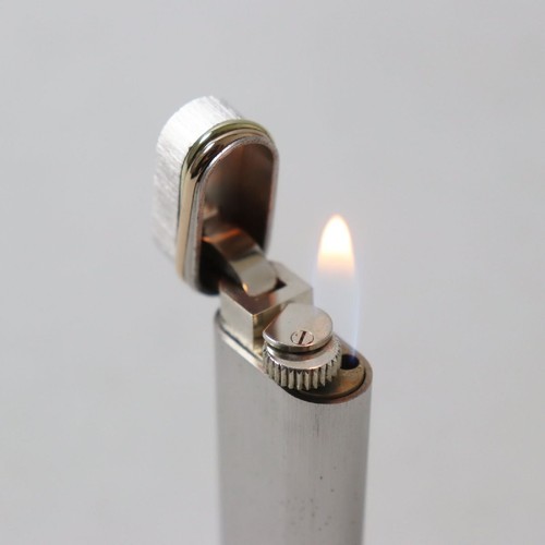 Cartier Trinity Hairline New Roller Gas Lighter Silver Gold Ignition OK - Picture 6 of 7