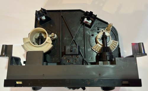 2000-2002 Saturn S Series HVAC Control Panel SL1 - SL2 - SW1 - SW2 - SC1 - SC2 - Picture 4 of 4