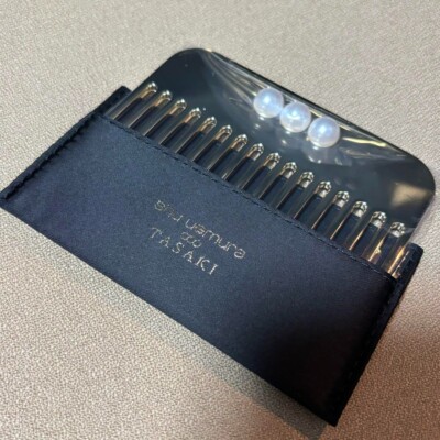 shu uemura x TASAKI オリジナル コームセット shu uemura x TASAKI collaboration Comb Novelty Pearl Gold