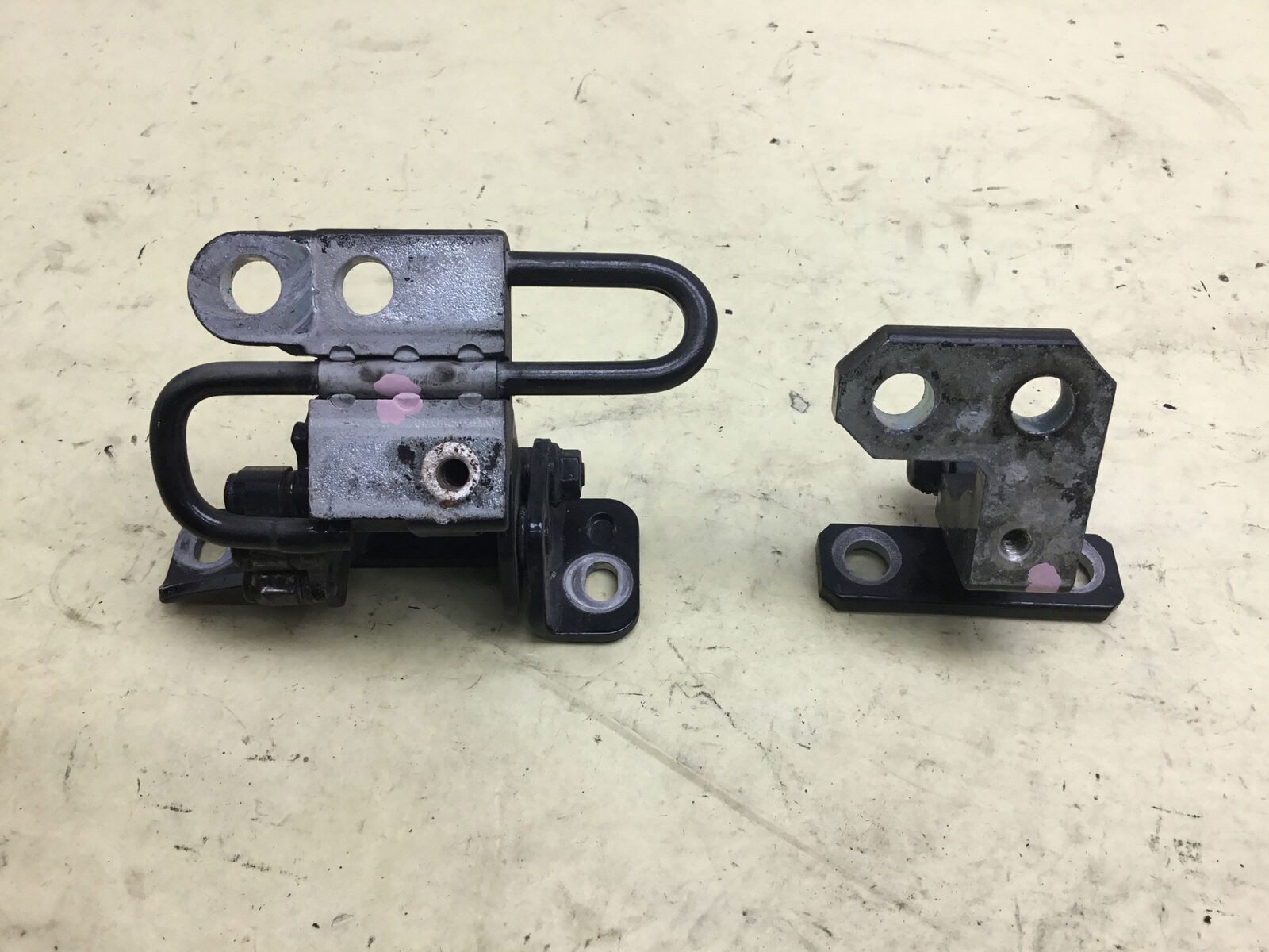 Bentley Flying Spur 2013-2018 FRONT+RIGHT+UPPER Door hinge