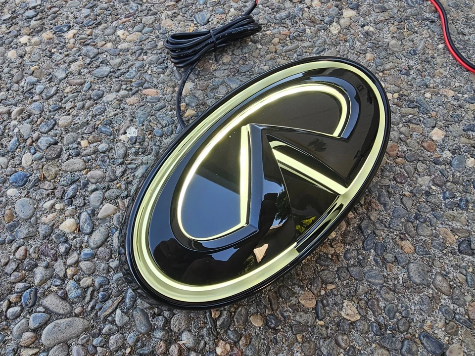 PARA INFINITI Q70 2015-2019 LED blanco emblema todo negro. Foto 4 de 4