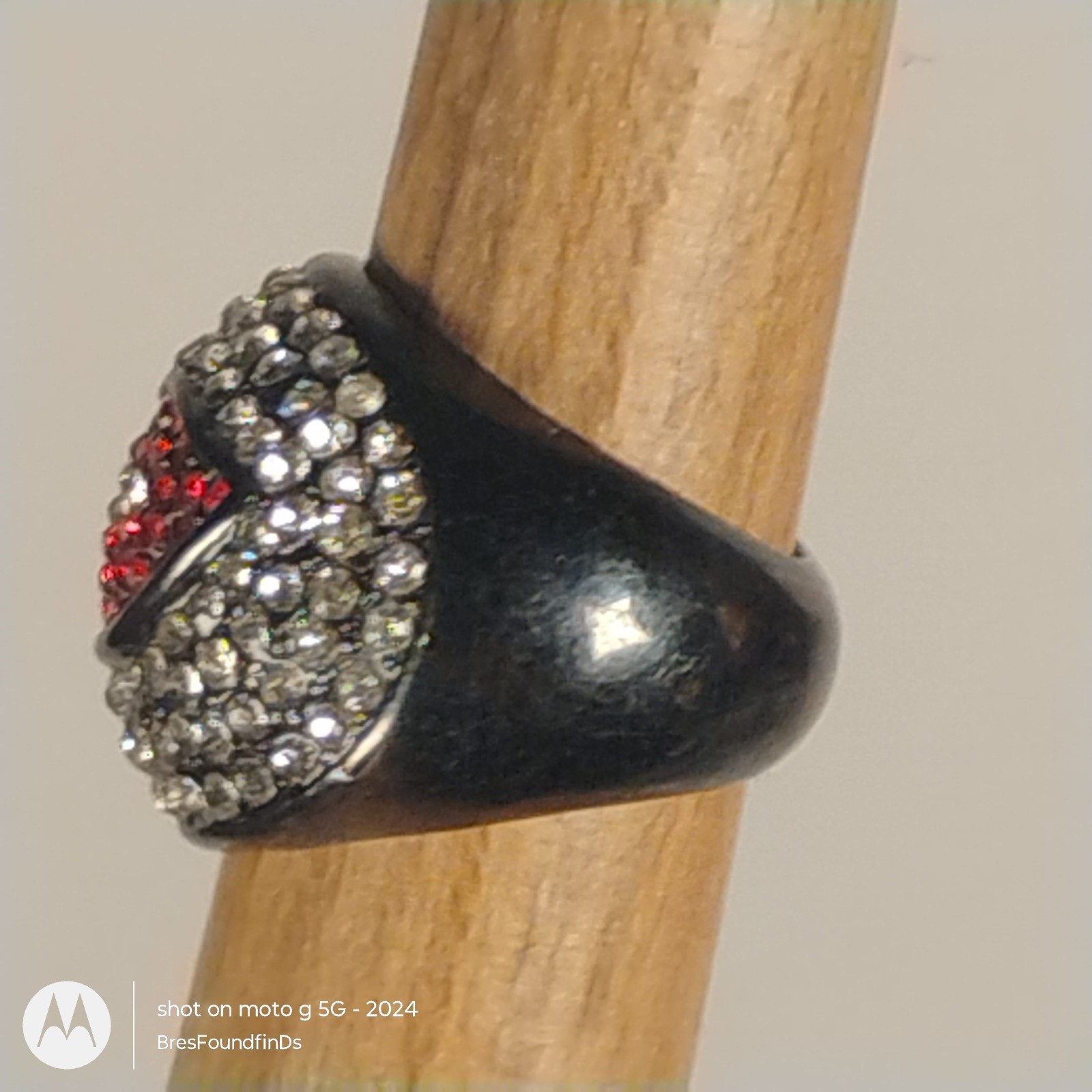 Rhinestone Lip Kiss Statement Ring Red Crystal He… - image 8