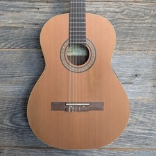 Used La Patrie Presentation Nylon String Classical Solid Cedar - Natural w/OHSC