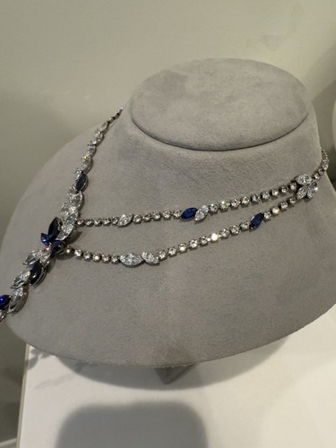 Orsini Glam Necklace - Picture 3 of 3
