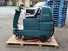 Nobles SSR 32-inch Riding Floor Scrubber under 600 hours, 60 day parts WARRANTY