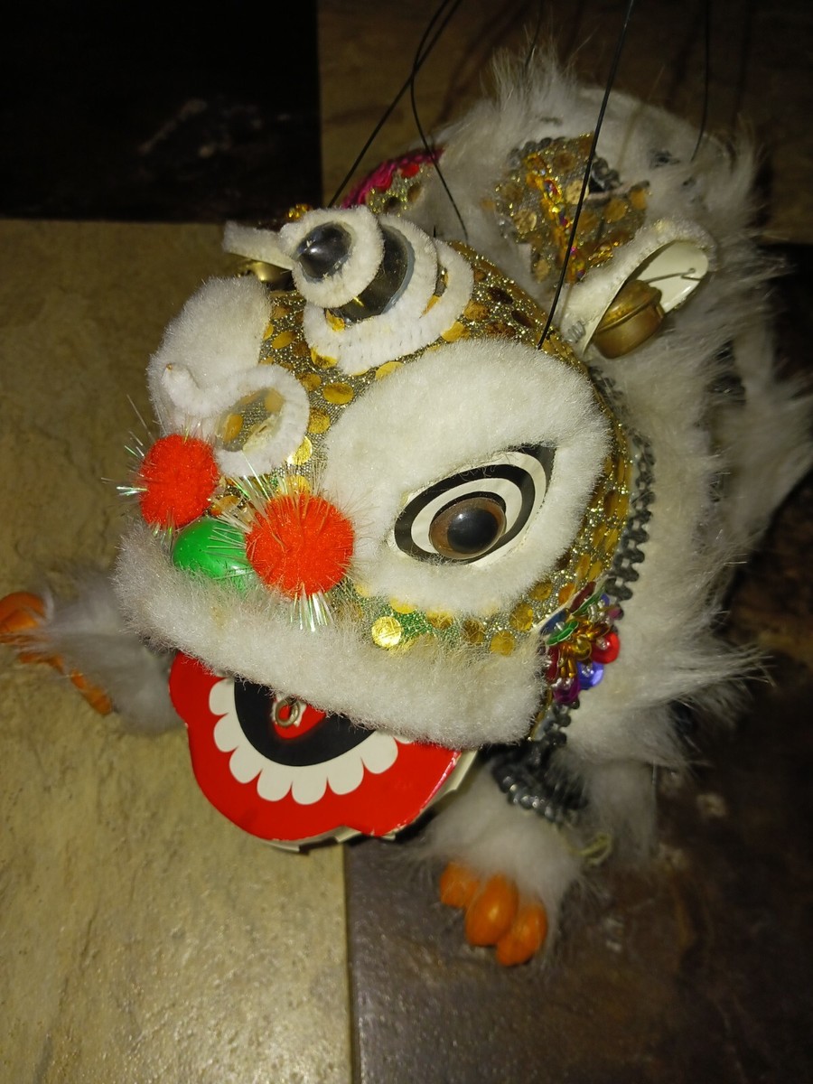 Vintage CHINESE FOO DOG Lions Year of Dragon Street