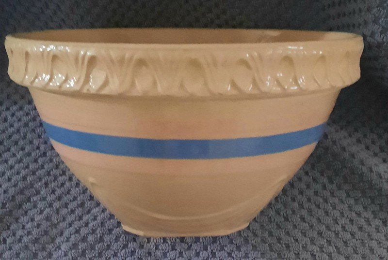 Vintage McCoy Yellow Ware Mixing Bowl 10 1/5"