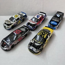 Lot Of 5 Action 1:24 Die Cast Racing Cars Preowned Good Condition