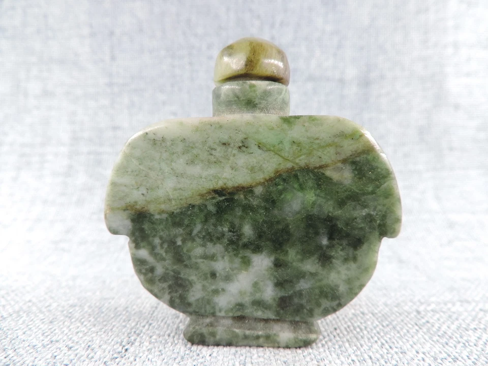 Exquisita botella de tabaco de jade hetiano de naturaleza china tallada a mano A1 Foto 2 de 4