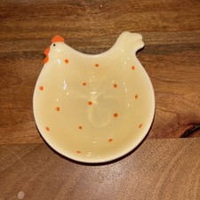 Gisela Graham yellow ceramic chick  chicken bowl dish Easter decoration 