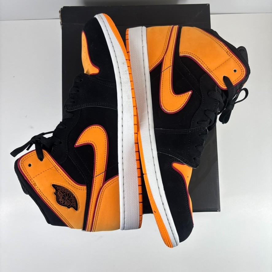 Nike Air Jordan 1 Mid SE Fat Tongue Men's US 13 Black/Vivid Orange