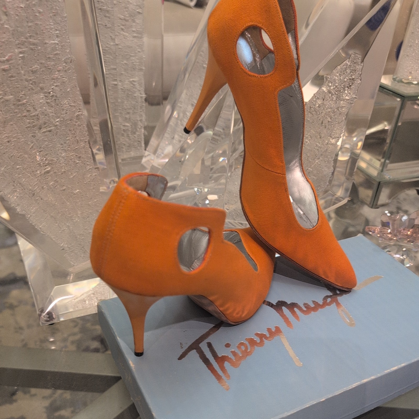 Vintage Thierry Mugler Orange Cutout Heels Size 8 – Sculptural Design, Rare Find image 2