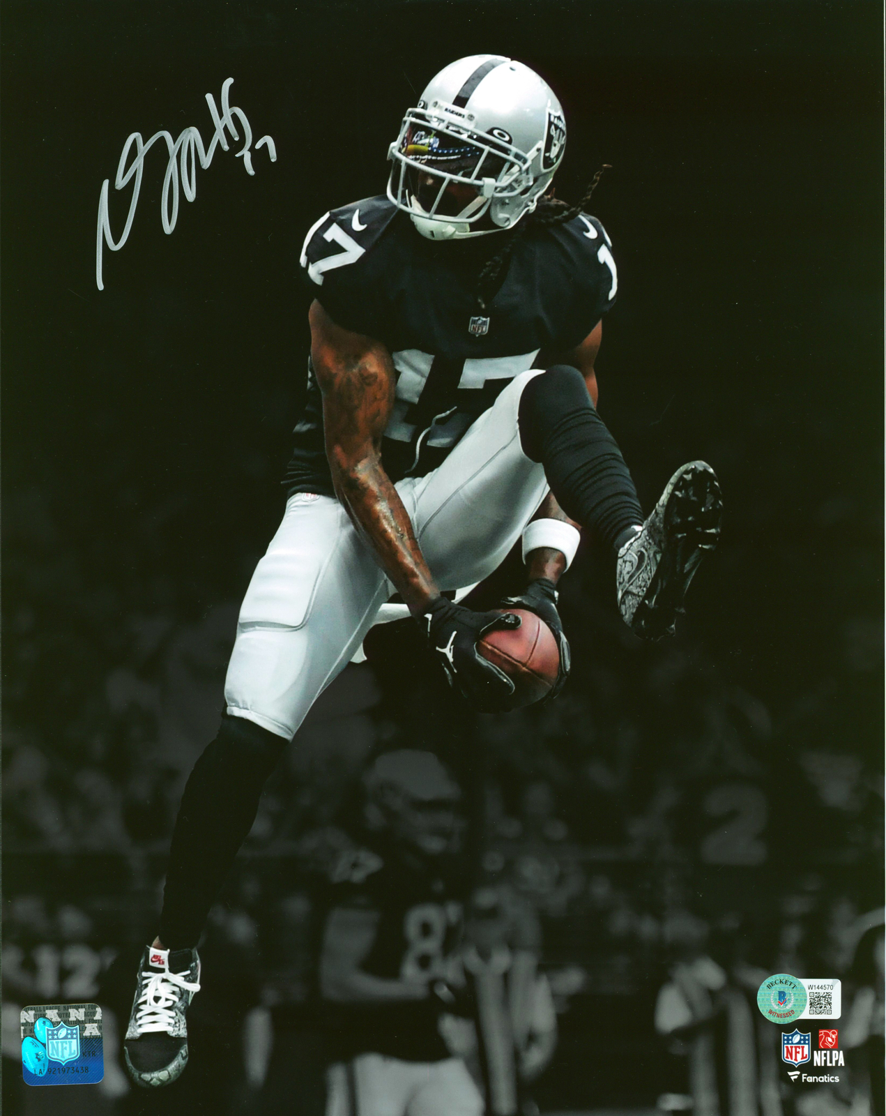 Davante Adams Autographed Signed Las Vegas Raiders Raiders Authentic 11x14 Vertical Spotlight Photo BAS Wit 