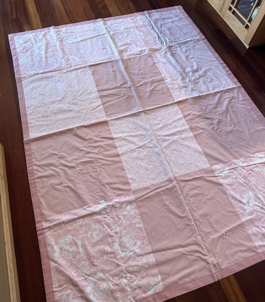 Quilt Bedspread Pink Shade 80x60” Handmade Solid Floral Pattern Cottagecore - Image 2 of 4