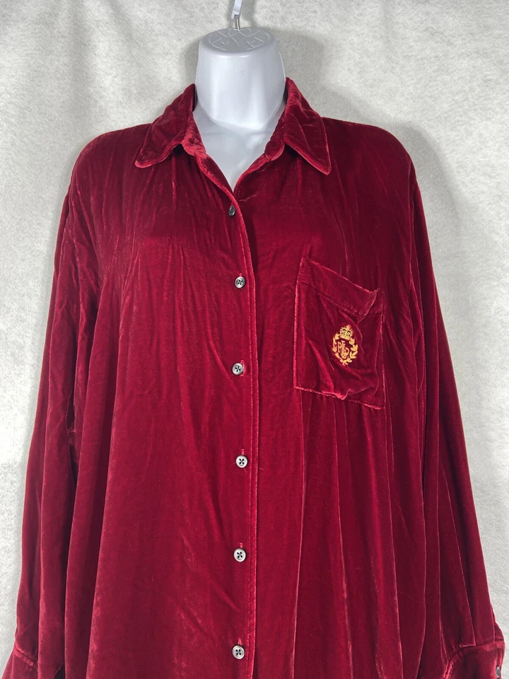 Camisa de Dormir Feminina Vintage Lauren Ralph Lauren G Vermelha Logotipo de Crista de Veludo com Botões - Imagem 2 de 4