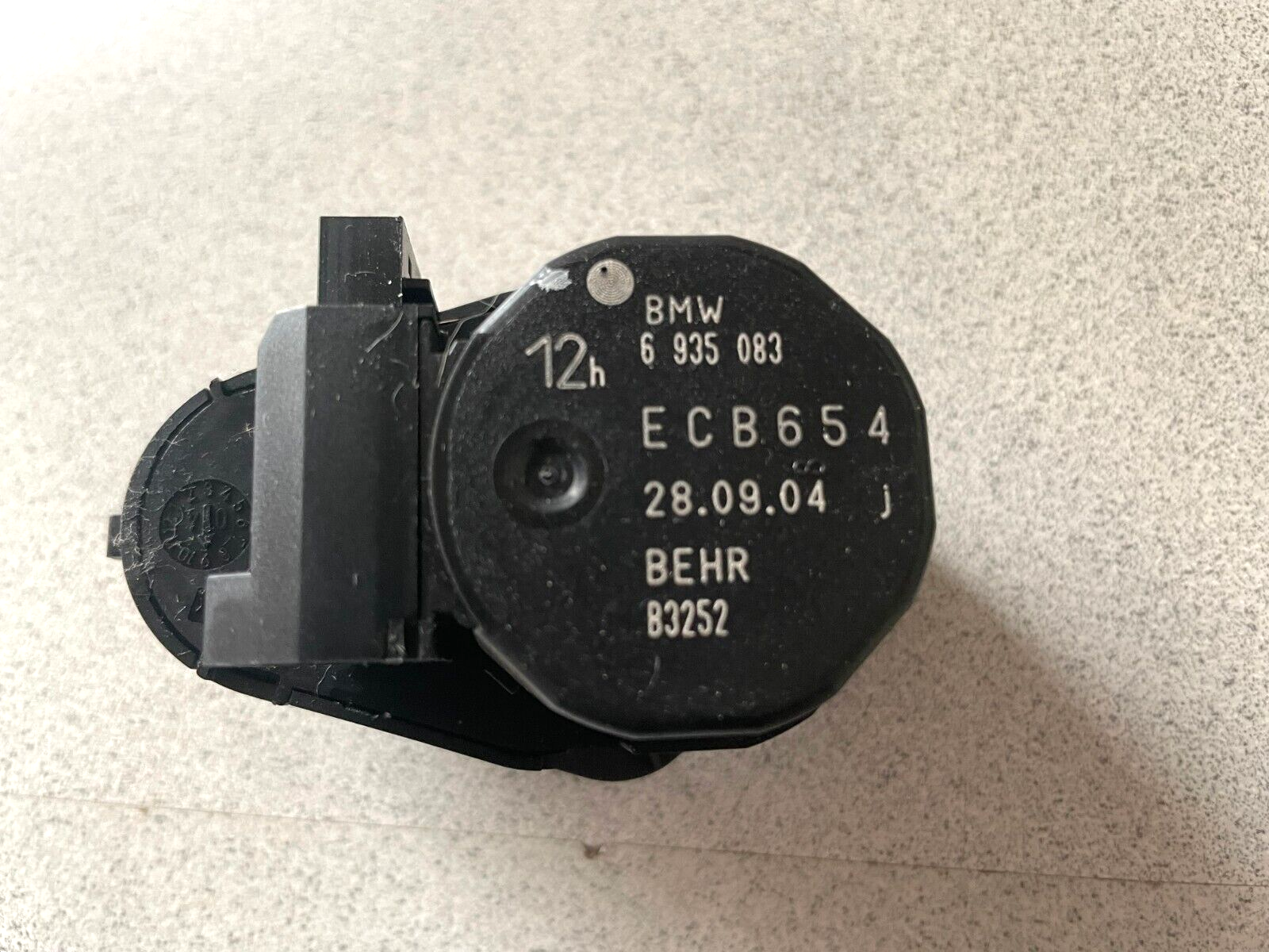 2000-2005 BMW 745i 750i E65 ~ RIGHT WARM AIR ACTUATOR 