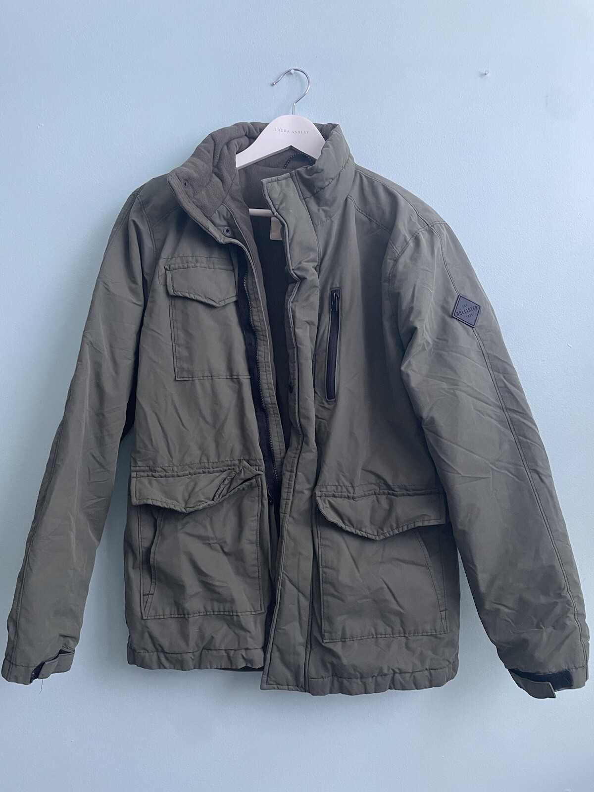 Men’s Hollister puffer jacket Medium Warm