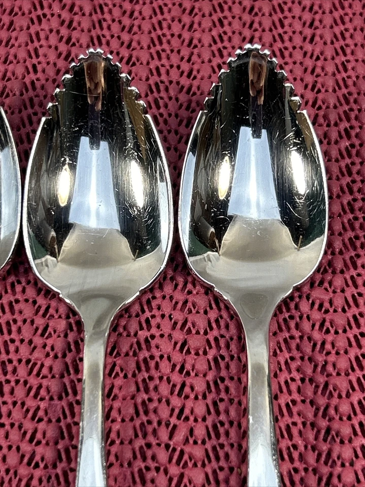 "4 cucharas de fruta de pomelo MI ROSA Oneida Community acero inoxidable 6"" Betty Crocker" Foto 2 de 4