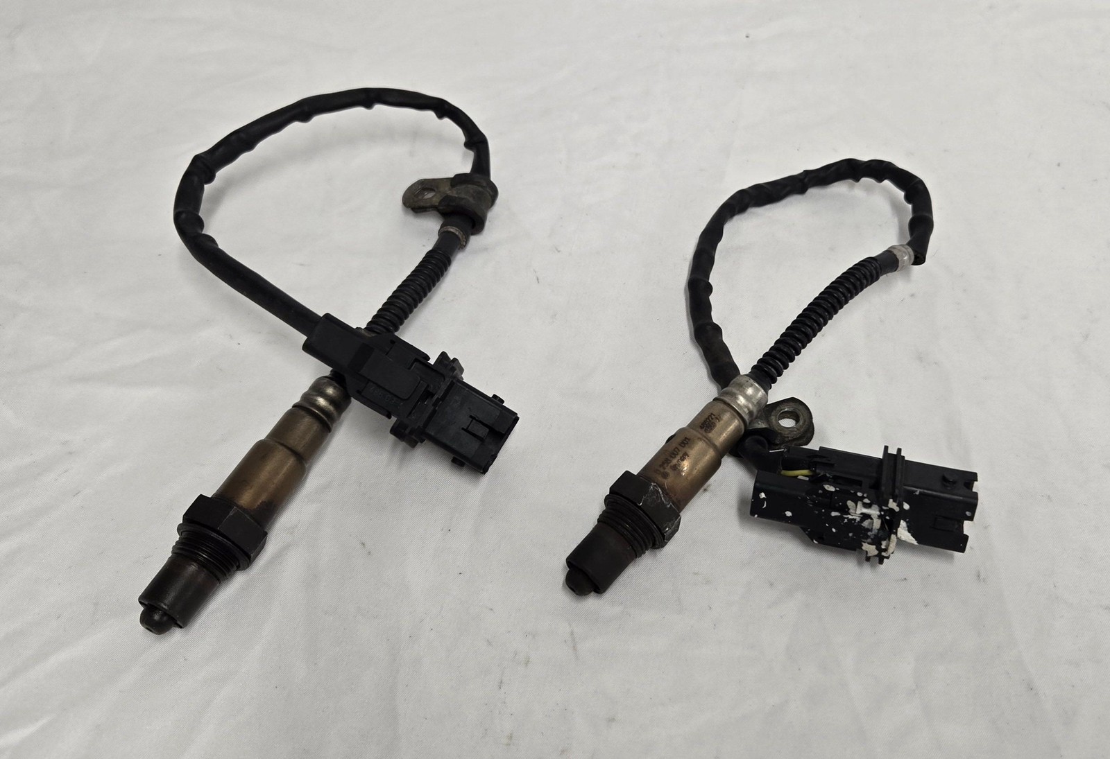 2005 Maserati Quattroporte M139 Front O2 Oxygen Sensor Set Assembly OEM