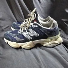 New Balance 9060 Outerspace Size 8.5 Men’s Pre Owned No Box Authenticated