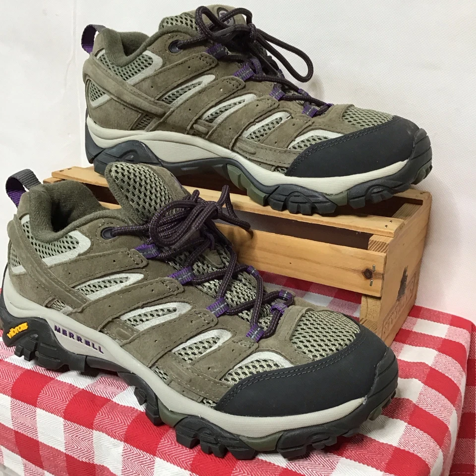 Merrell Moab 2 Mid Waterproof Hiking Boots Woman’s Size 10 Olive Outdoor - Image 2 of 4