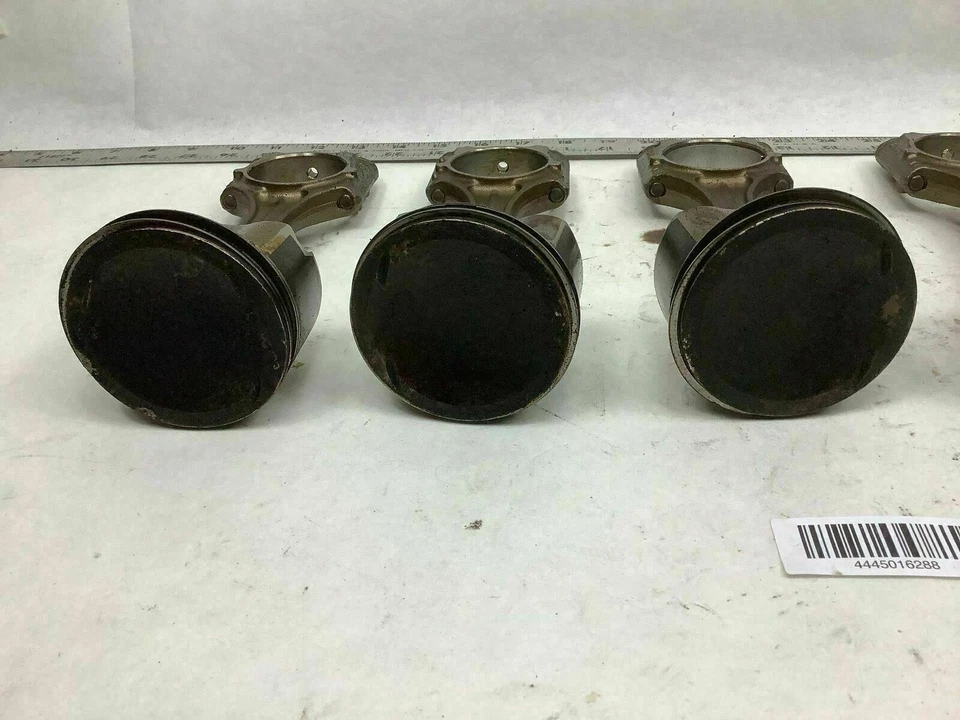 VOLKSWAGEN BEETLE 2010 MOTOR 2.5L PISTÓN CON BIELA JUEGO DE 5 FCTRY Foto 2 de 4