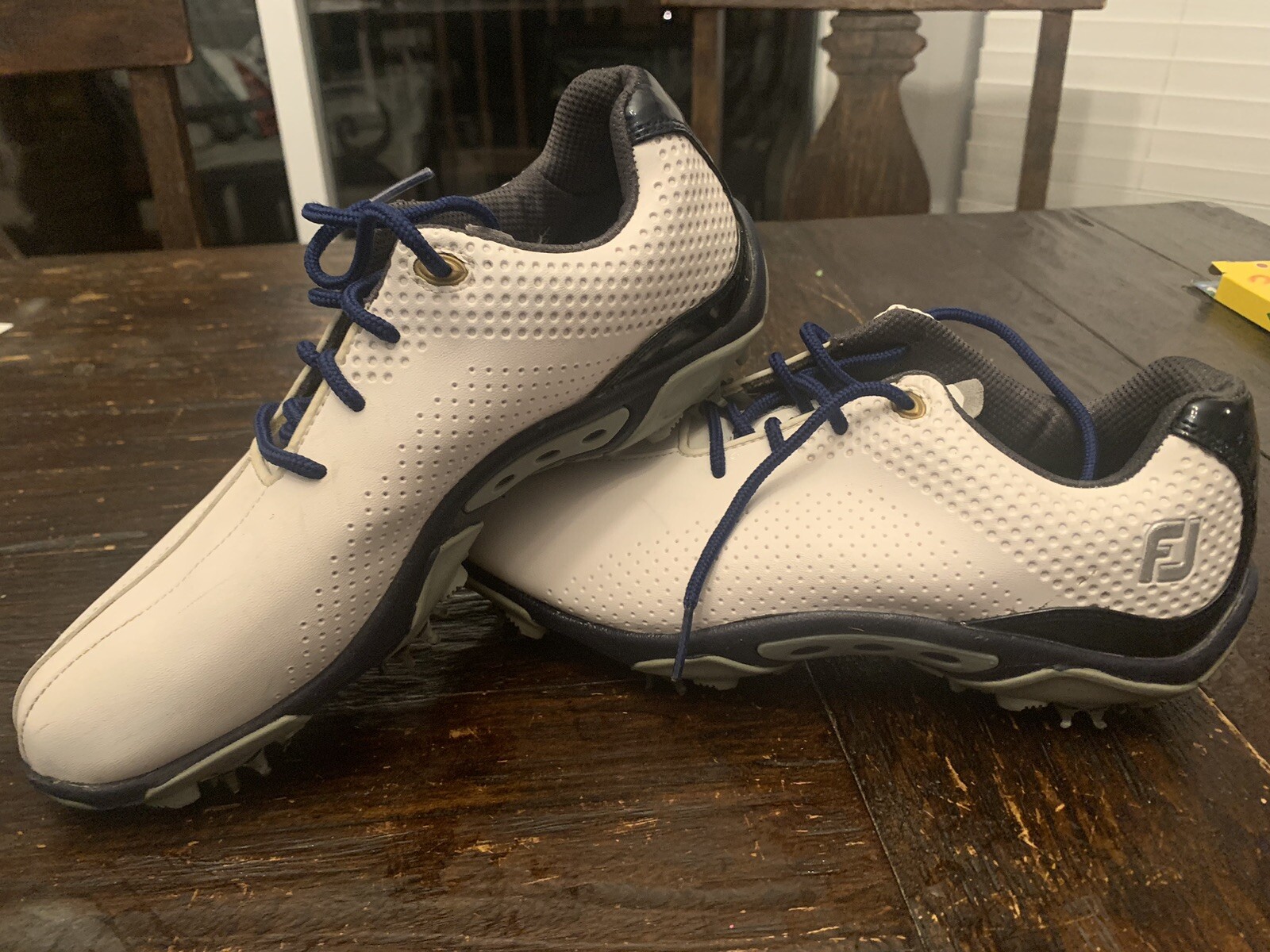 FootJoy Junior Golf Shoes D.N.A. Unisex Youth Sz 6M US White /Blue