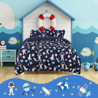 PICCOCASA 3 Piece Polyester Microfiber Kids Duvet Cover Set Space Astronaut Pattern