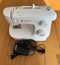Macchina da cucire SINGER M2405