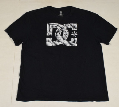 Mens T-Shirt DC Size XL Black DC Shoes Skully Star Logo Graphic Tee