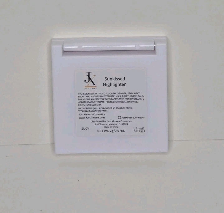 Just Ximena Sunkist Highlighter Deluxe Compact NEW  - Image 2 of 4