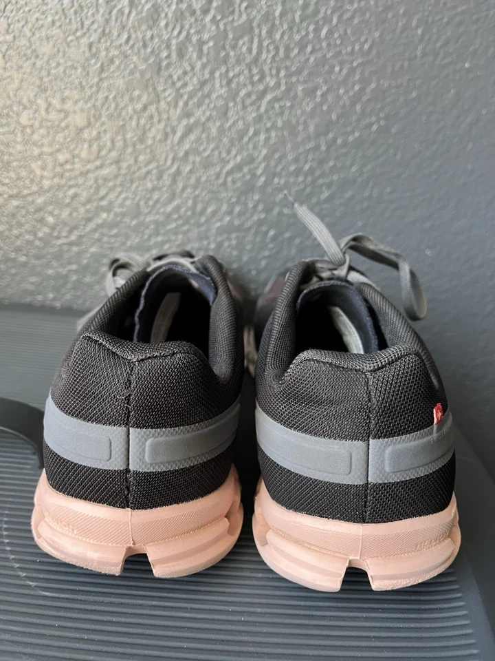 Oncloud Cloudflow Tennis/Athletic shoes Rock/Rose/ Pink US Women's Size 10W - Image 4 of 4