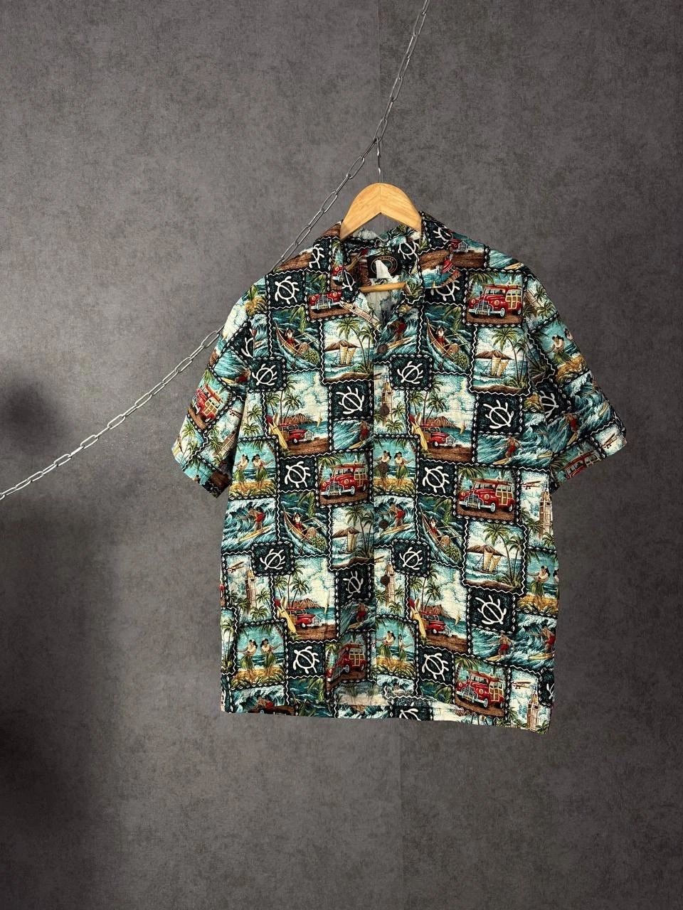 Hawaiian crazy art made in USA shirt