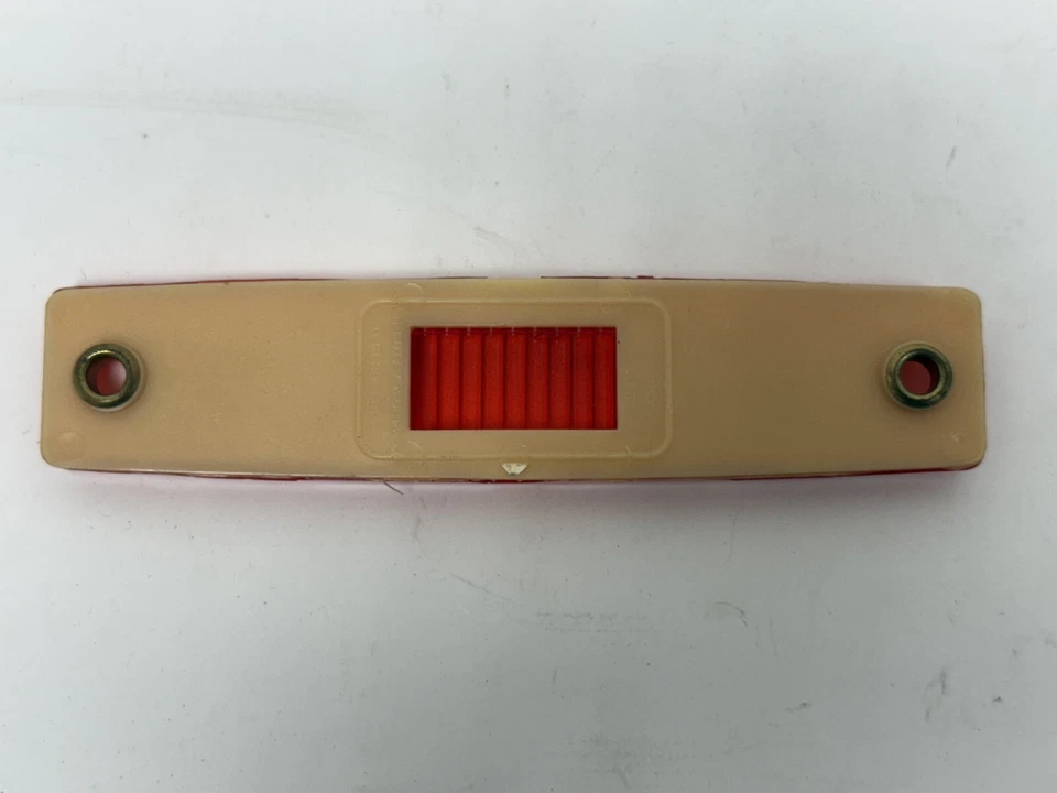 Lente ámbar marcador lateral A100 camioneta Dodge D100 RP1970-1971 3489368 NUEVO DE STOCK Foto 3 de 4