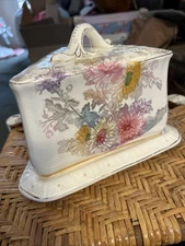 Franz Melhem Bonn Germany Green/Gold Porcelain Covered Cheese Keeper