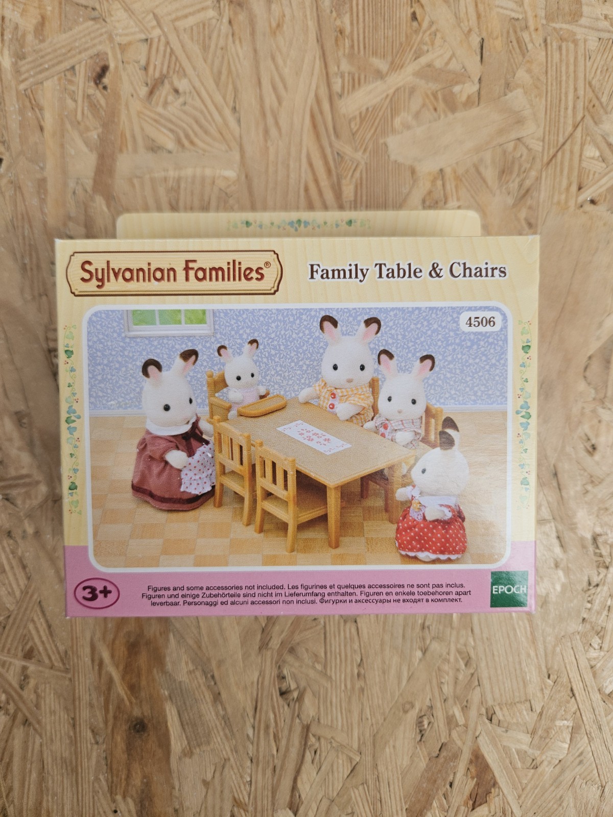 Sylvanian Families Family Table & Chairs 4506 New Boxed
