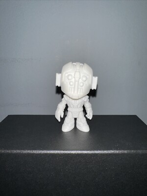 Funko Mystery Mini Prototype Sakaaran Guard Marvel Vinyl Bobble Head w Lineage