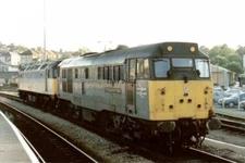 PHOTO  CLASS 31 LOCO NO 31568 47354 AT NEWPORT 1991