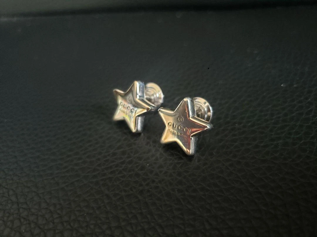 Gucci shop star earrings