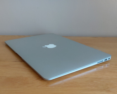 MacBook Air 13\"　2017　i5　8GB　251GB　まずまず美品 MacBook Air 13