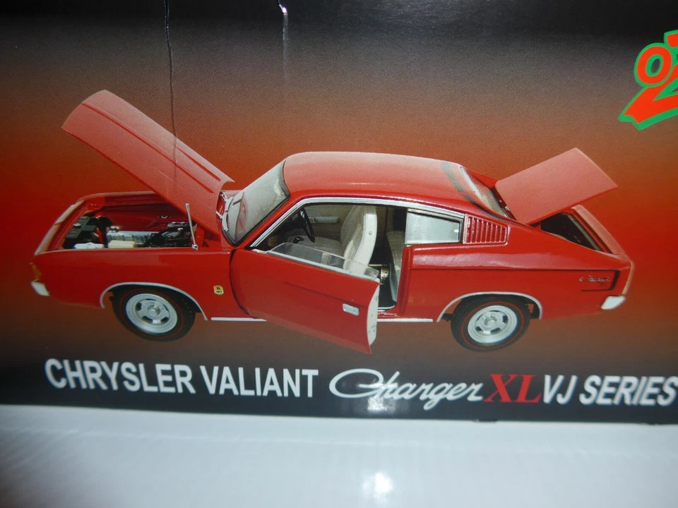 1:24 Valiant Charger VJ XL series 6 pack COA # 1506+1:24 display case RRP $45.00 - Image 2 of 4