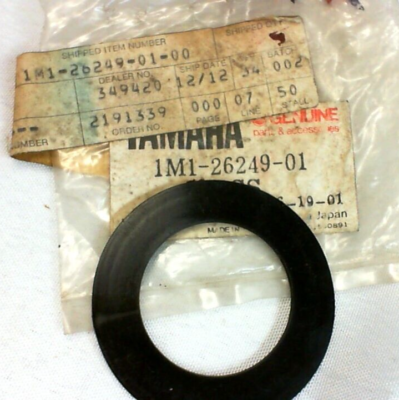 Yamaha YZ80 DT125 DT175 BW200 Leaf Ring NOS 1M1-26249-01 | eBay