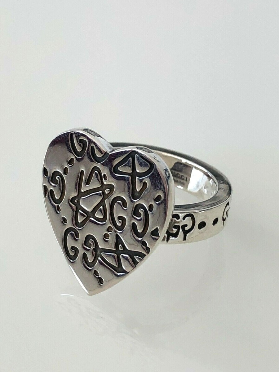 SALE!!! Gucci SILVER HEART RING GG NEW in BOX Sz. 6.5 US SALE!!! Gucci SILVER HEART RING GG NEW in BOX Sz. 6.5 US