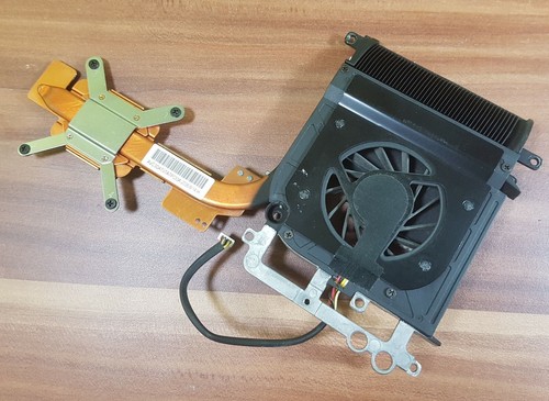 Lüfter Kühler Heatsink AVC3DAT9TATP033A aus Notebook HP Pavilion DV9000 Series