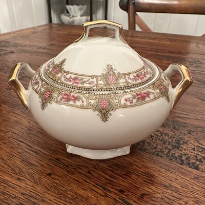 1896 Limoges T&V Sugar Bowl In Excellent Condition