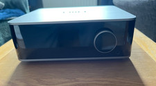 WiiM Ultra Music Streamer & Pre-Amp  3.5" Touchscreen, Wi-Fi 6, Space Gray