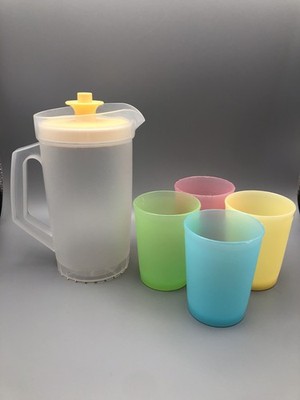 Tupperware Kids Toy Mini Serve It Beverage Set Colorful Pitcher + 4 Cups - 2000s