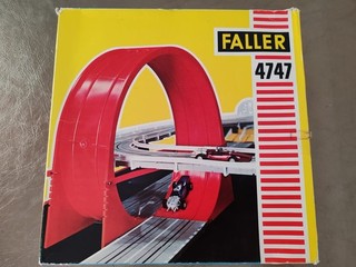 Faller 4747 Looping