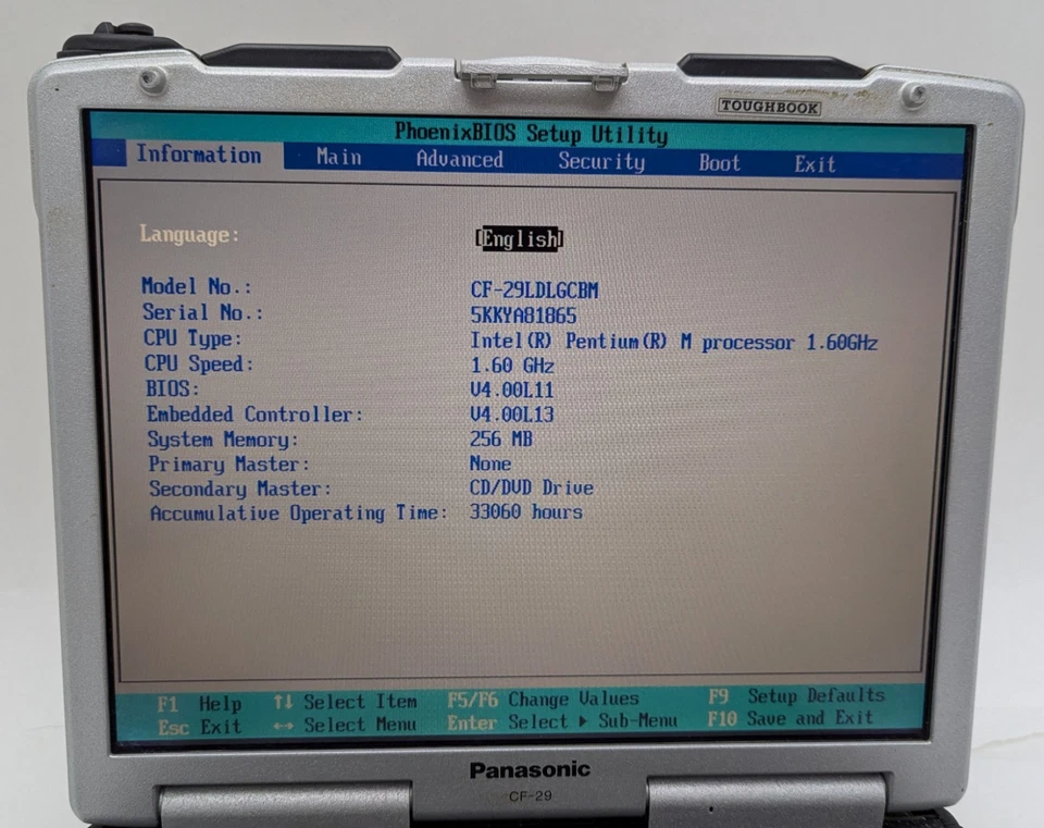 Portátil táctil incompleto Panasonic ToughBook CF-29 13,3" Pentium M 1,2 GB de RAM Foto 3 de 4